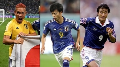 日本代表が歓喜に沸くなか、三笘薫のユニホームをもらい来たスペイン