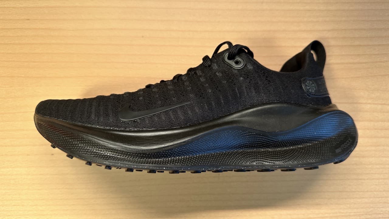 レビュー】Nike インフィニティラン4：真価はアッパーにあり｜ともらん！