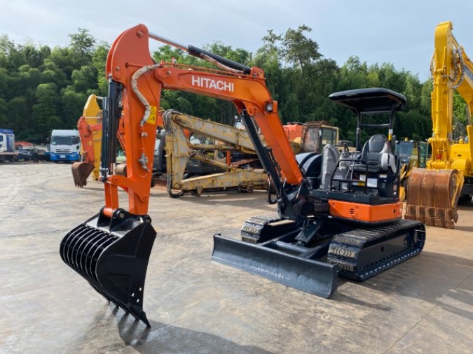 日立建機 ZX40U-5B ミニユンボ（ミニバックホー）4t~5t 埼玉県中古重機