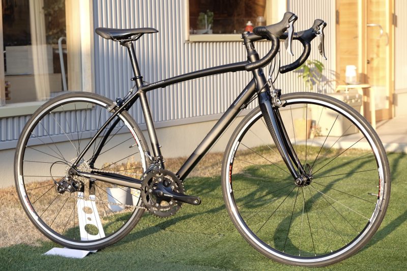 初めの一歩” を真面目に考え、丁寧に作られたロードバイク