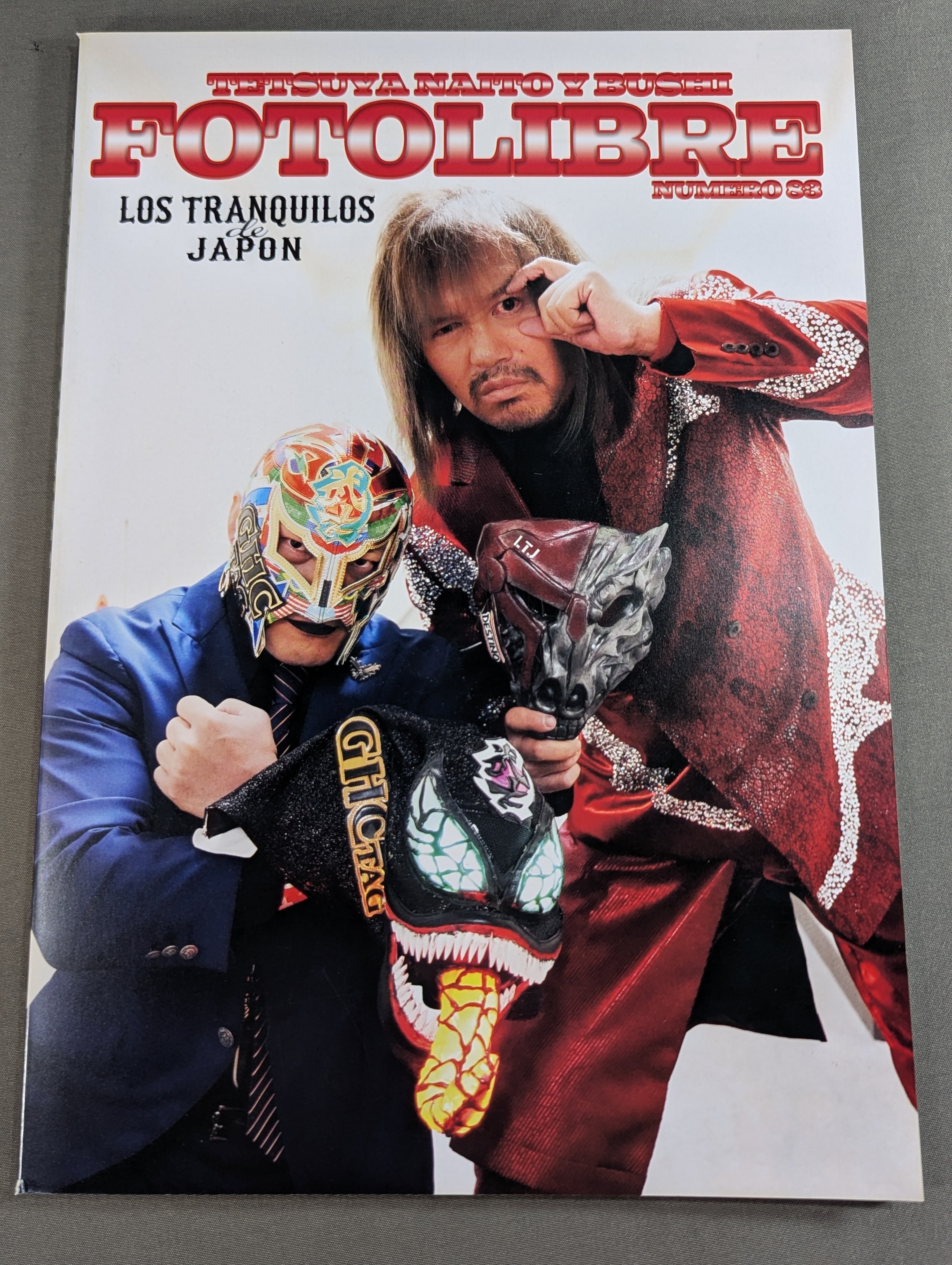 内藤哲也&BUSHI 直筆サイン入り】FOTOLIBRE de Mascara Numero.83 – 闘道館