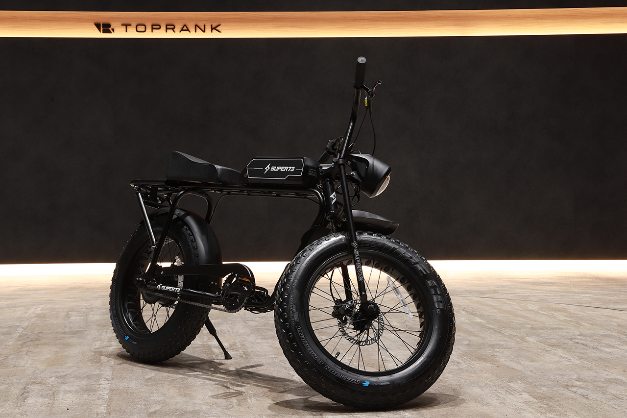 よ*ん様 ARCHON 電動アシスト自転車 スポーツタイプ ブラック ABUSロ