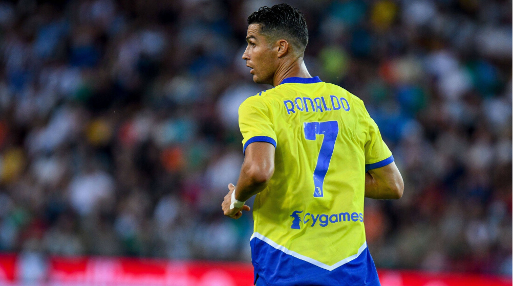 クリスティアーノ・ロナウドがマンチェスターUへ電撃移籍 | Transfermarkt