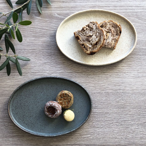 楽天市場】【燻 いぶし】オーバルフラットプレートS 18cm / 楕円皿