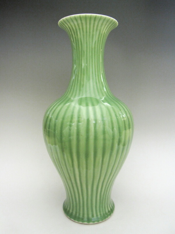 楽天市場】竜泉窯 砧青磁シノギ花生 高さ約42cm 中国 陶磁器 美術品