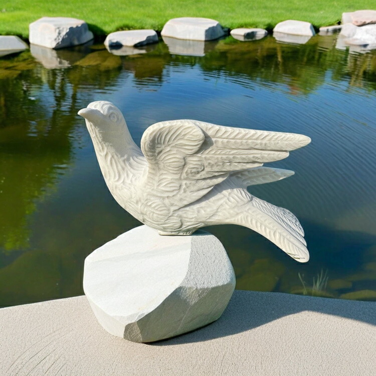 楽天市場】イタリア製 飛び立つ鳩 ハト 置物 小鳥 鳥 雛 ヒナ 小型