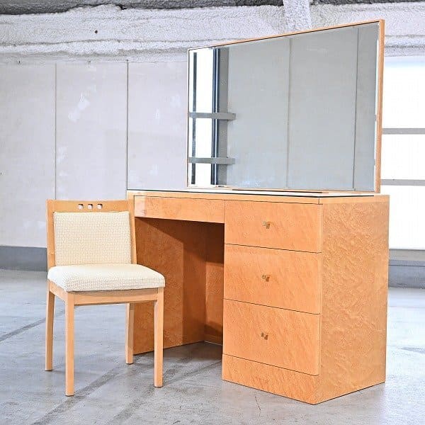 楽天市場】☆IDC大塚家具 45万「スプレンダー」ドレッサー チェア