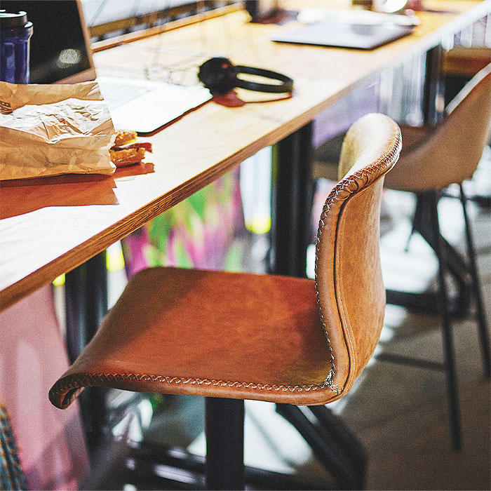 楽天市場】カウンターチェア バーチェア 背もたれ付き ソフトレザー