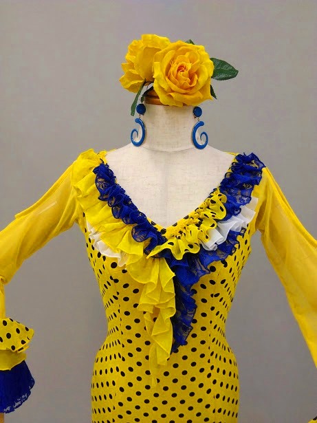 楽天市場】ヴィヴィットカラ−水玉フラメンコ衣装黄色／黒水玉/ブルー