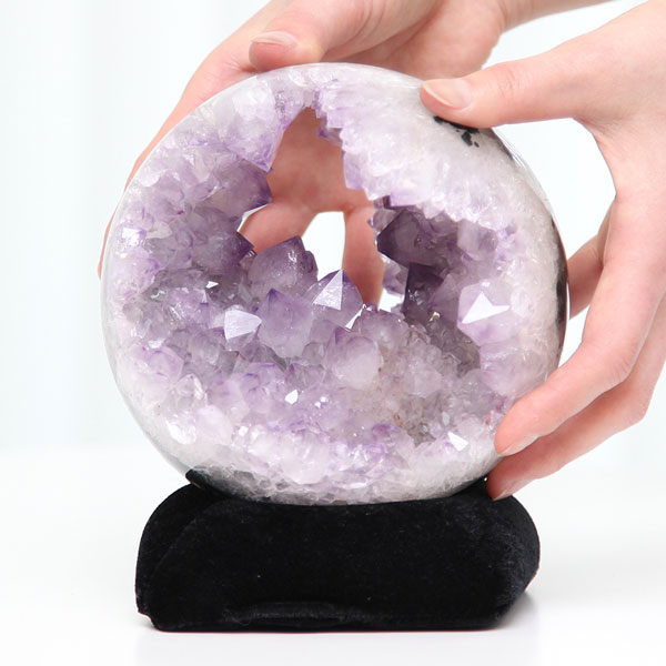 アメジスト 紫水晶 特大 スフィア 丸玉 パワーストーン 天然石 風水 楽天市場】 原石・クラスター・浄化アイテム > スフィア（丸玉