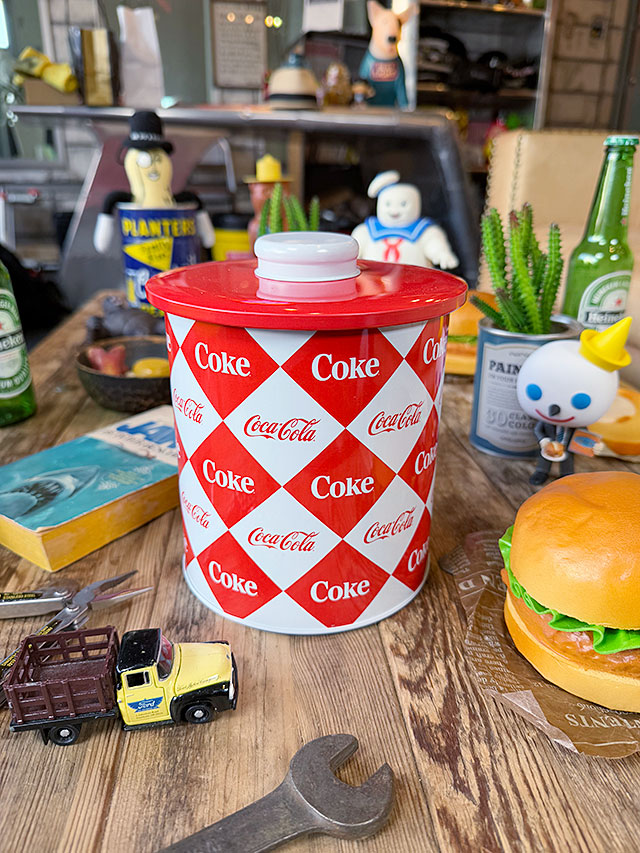 楽天市場】コカ・コーラ ラウンドトップ ティンキャニスター （1960