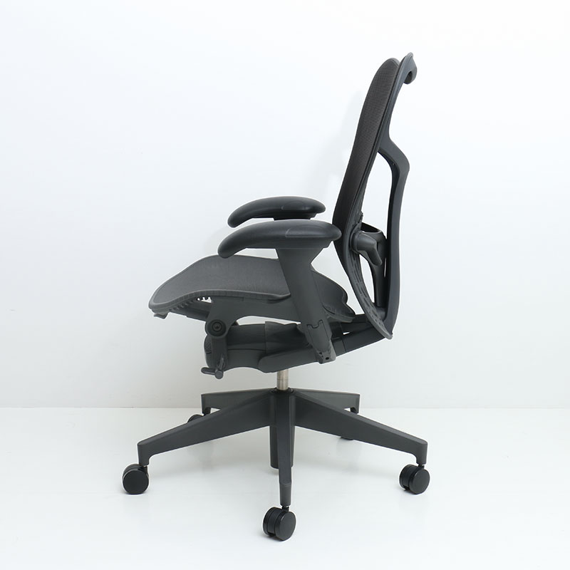 楽天市場】ハーマンミラー ミラ2チェア バタフライバック グラファイト