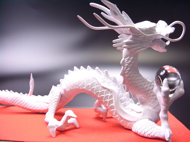 楽天市場】白龍 龍 置物 （沢山のお願い） 風水 龍の置物 風水グッズ