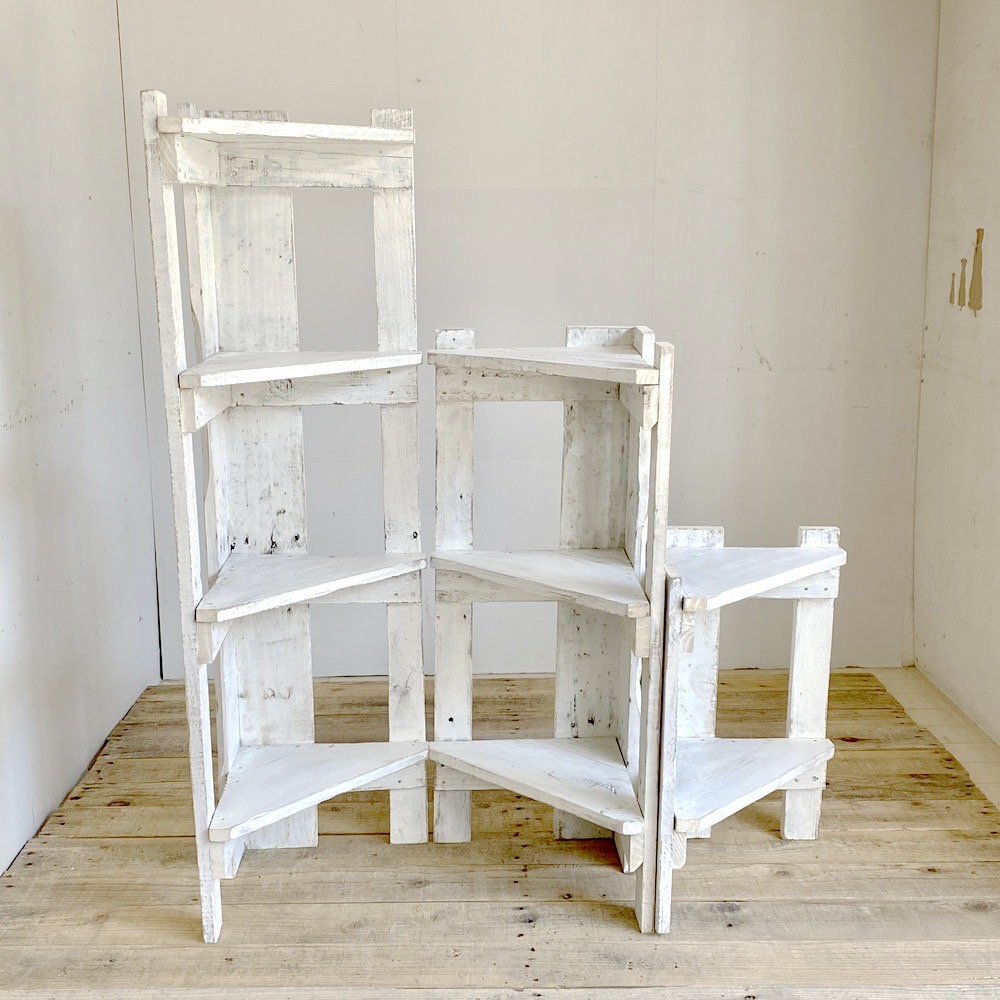 楽天市場】＼ クーポンで10%OFF ／ コーナーシェルフ 3段 ホワイト