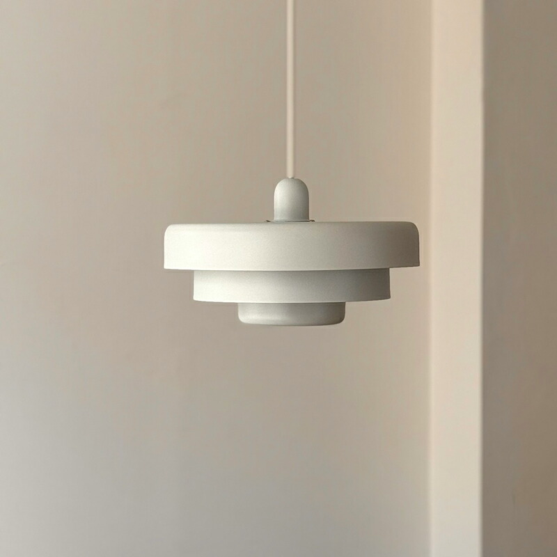 楽天市場】Layer カラーシェード ペンダントライト 口金E26【ART OF