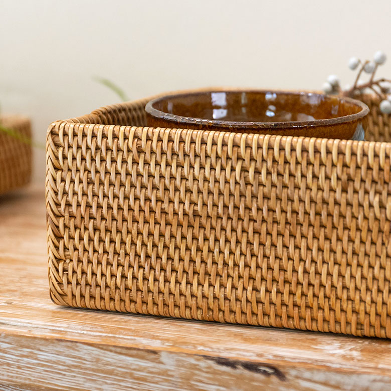 楽天市場】ラタンで編まれた四角い収納ボックス 正方形 バリ雑貨