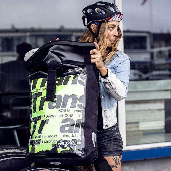 楽天市場】オルトリーブ メッセンジャーバッグ プロ 39L ブラック