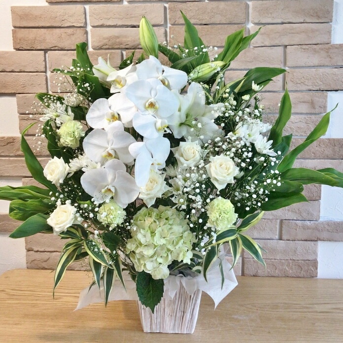 楽天市場】【ポイント2倍】お供え 花 アレンジメント お悔やみ 送料