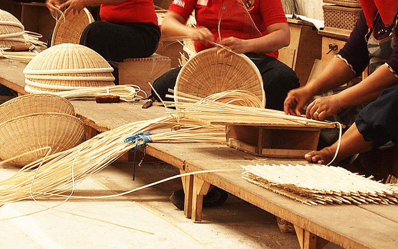 楽天市場】籐家具 アジアン家具 ラタン ミニラック バスケット