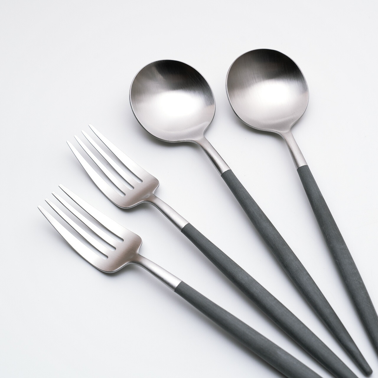 楽天市場】【正規取扱店】 クチポール GOA ディナー 4本セット グレー