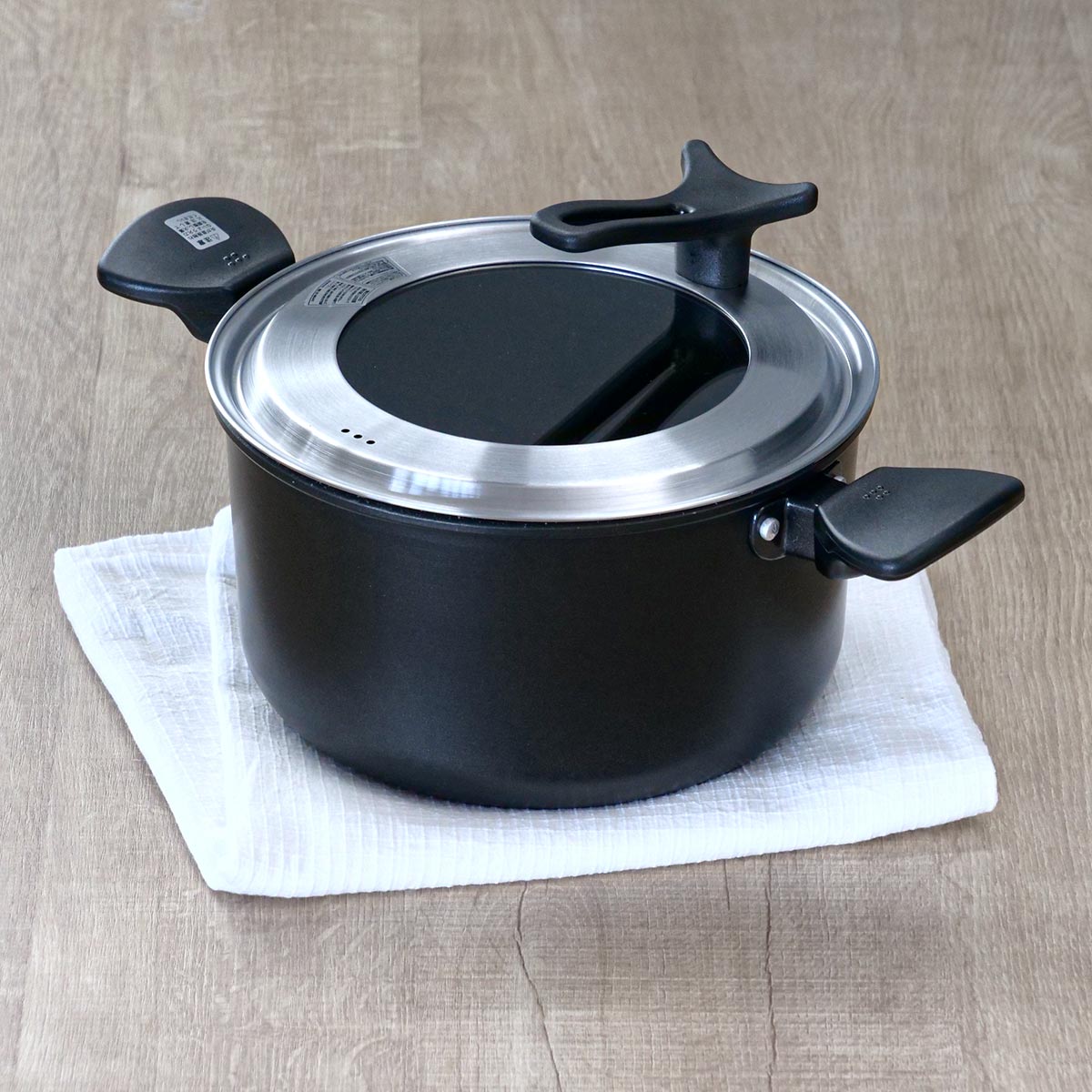 楽天市場】両手鍋 20cm とっても軽い両手鍋 IH対応 ガラス蓋付き