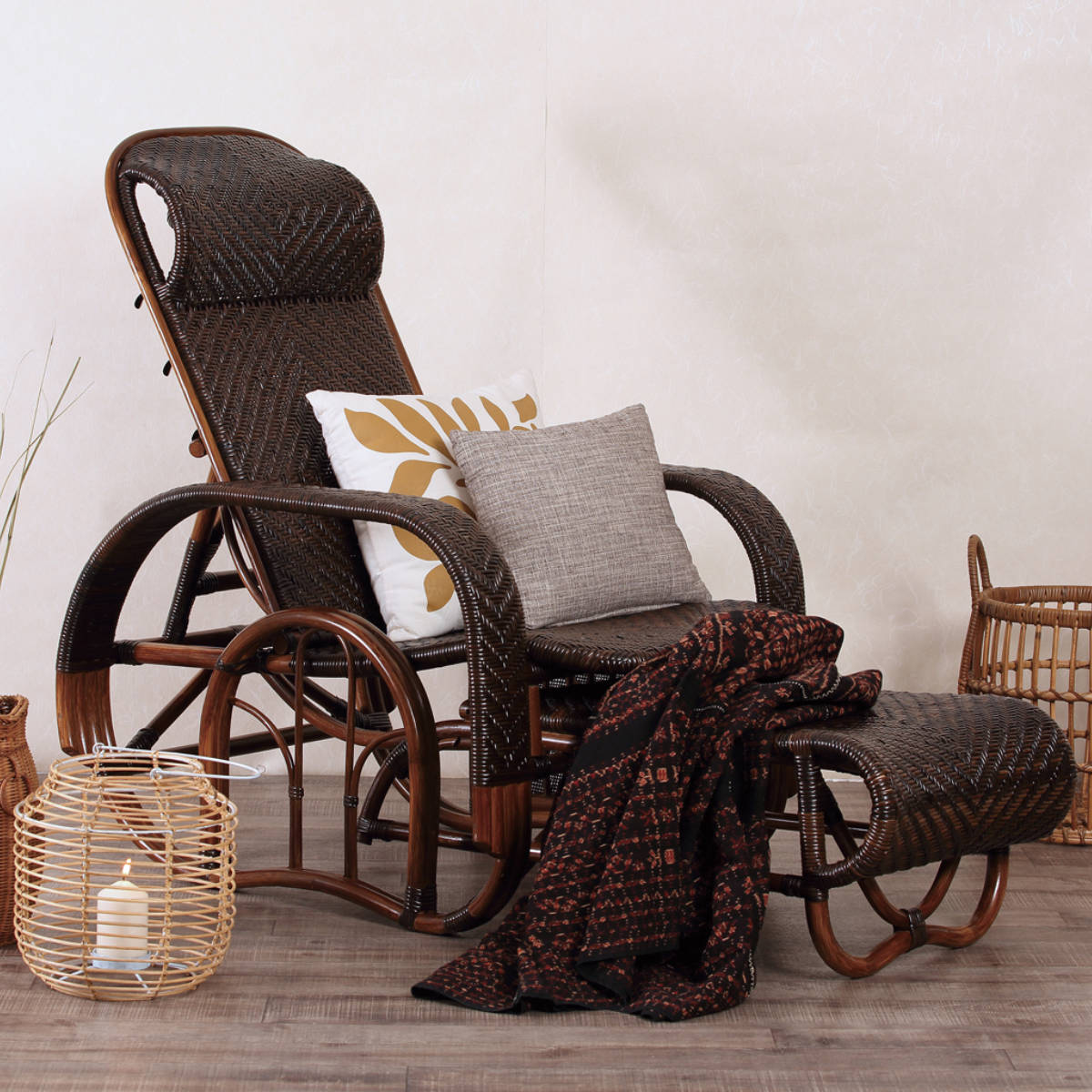 楽天市場】籐 座椅子 フットレスト付 ハイバック 三つ折椅子 ラタン