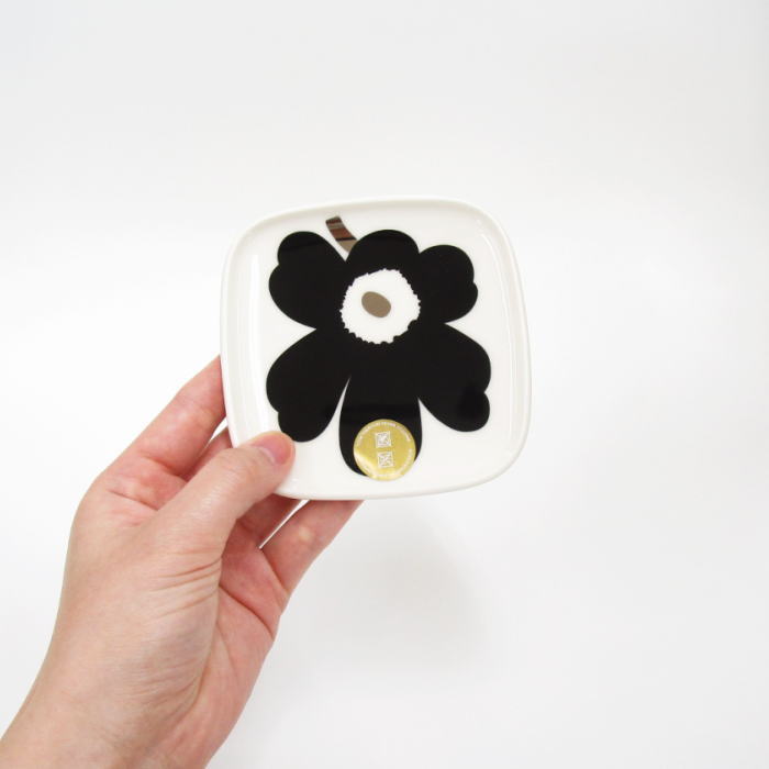 楽天市場】marimekko/マリメッコ ウニッコ プレート スクエア 10×10cm