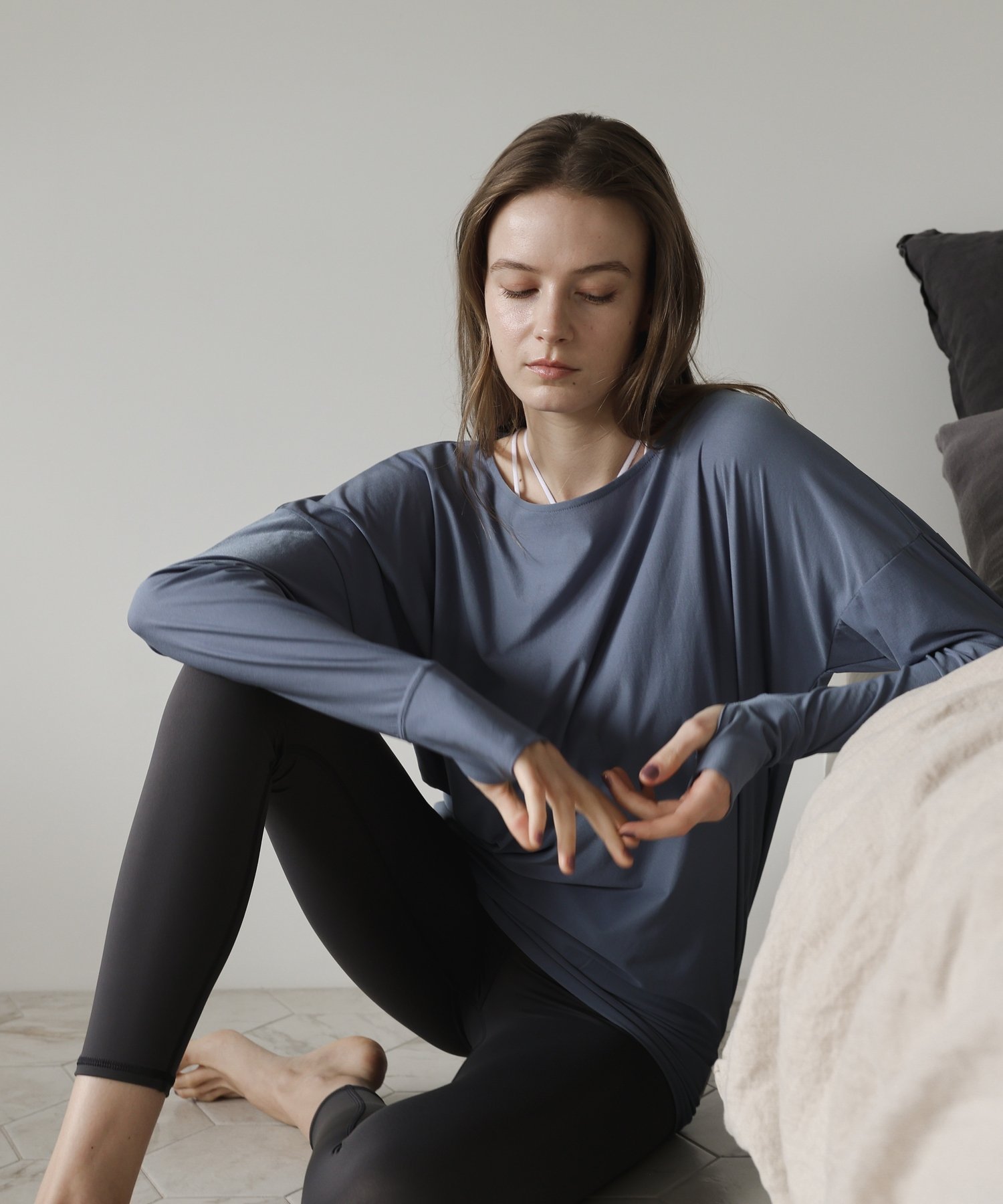 Julier｜【定番】ライトプライム ロングスリーブプルオーバー