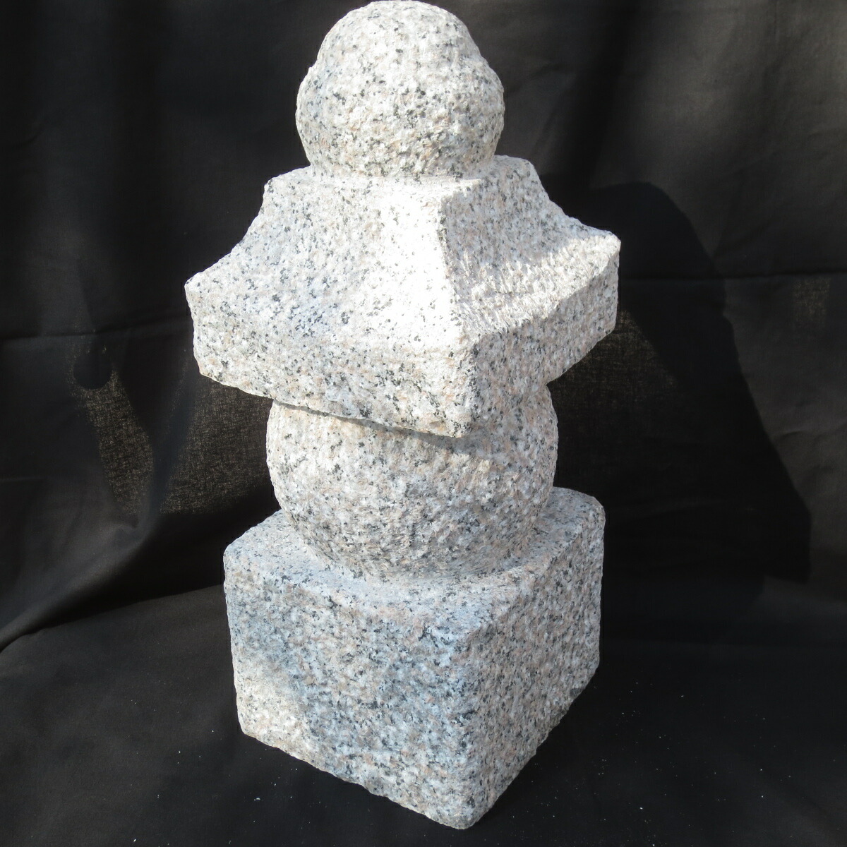 楽天市場】ちいさい 五輪塔 岡山県万成石 供養塔 和風 オブジェ 空風火