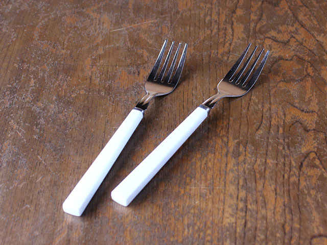 楽天市場】【アウトレット】ホワイト ハンドル フォーク (角手