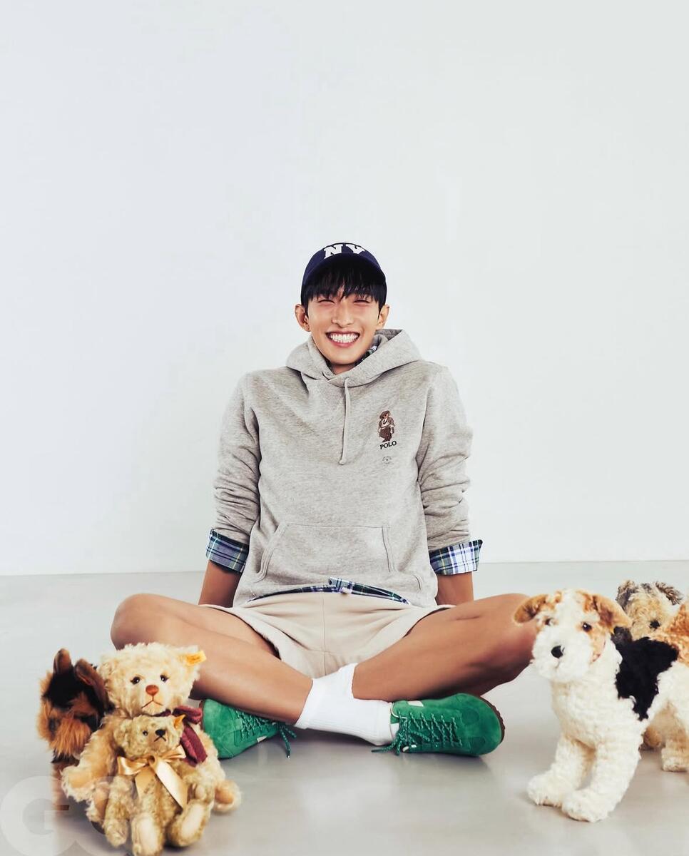 楽天市場】10月中お届け！【送料無料！】SEVENTEEN ドギョム DK表紙