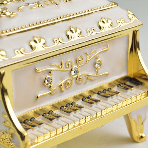 楽天市場】【ピアノ型宝石箱オルゴール】国内メーカー製量産18Nメカ