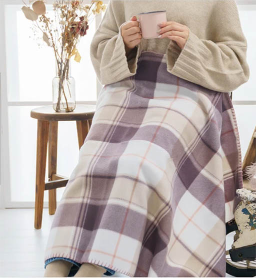 楽天市場】【即日発送】 一枚で あたたかい 保温フリース カラフル