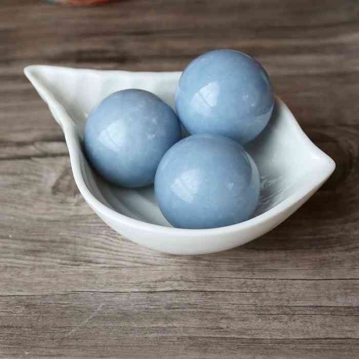 楽天市場】エンジェライト 丸玉 スフィア 38mm 木製台座付き 天然石