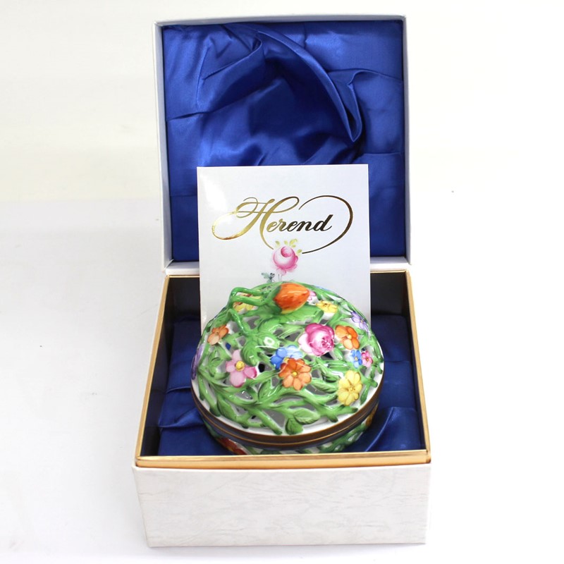楽天市場】【Herend】ヘレンド 陶器 透かし ボンボン入れ 花柄 小物