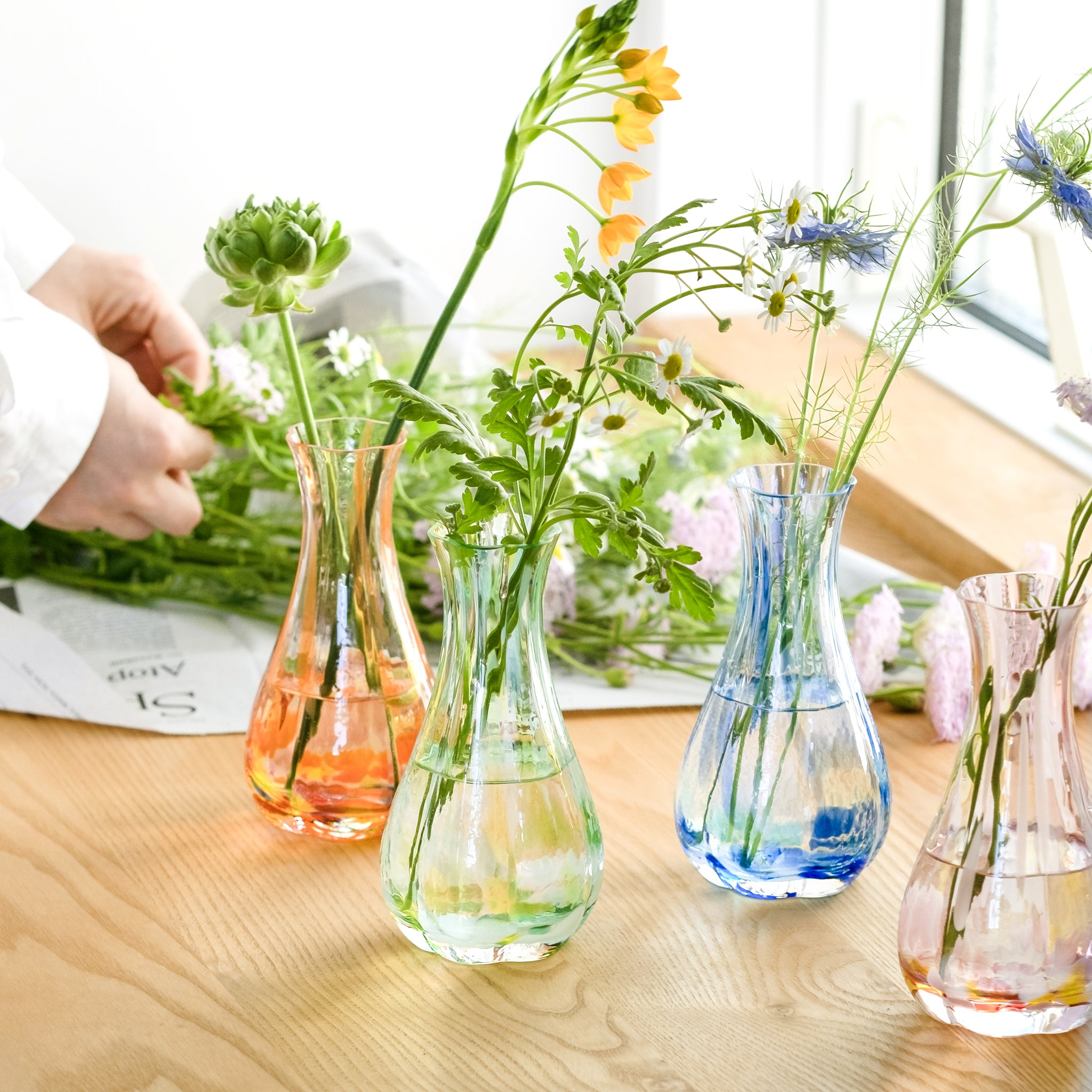 津軽びいどろ 花ひかり フォレストグリーン | 小さめのおしゃれな花瓶