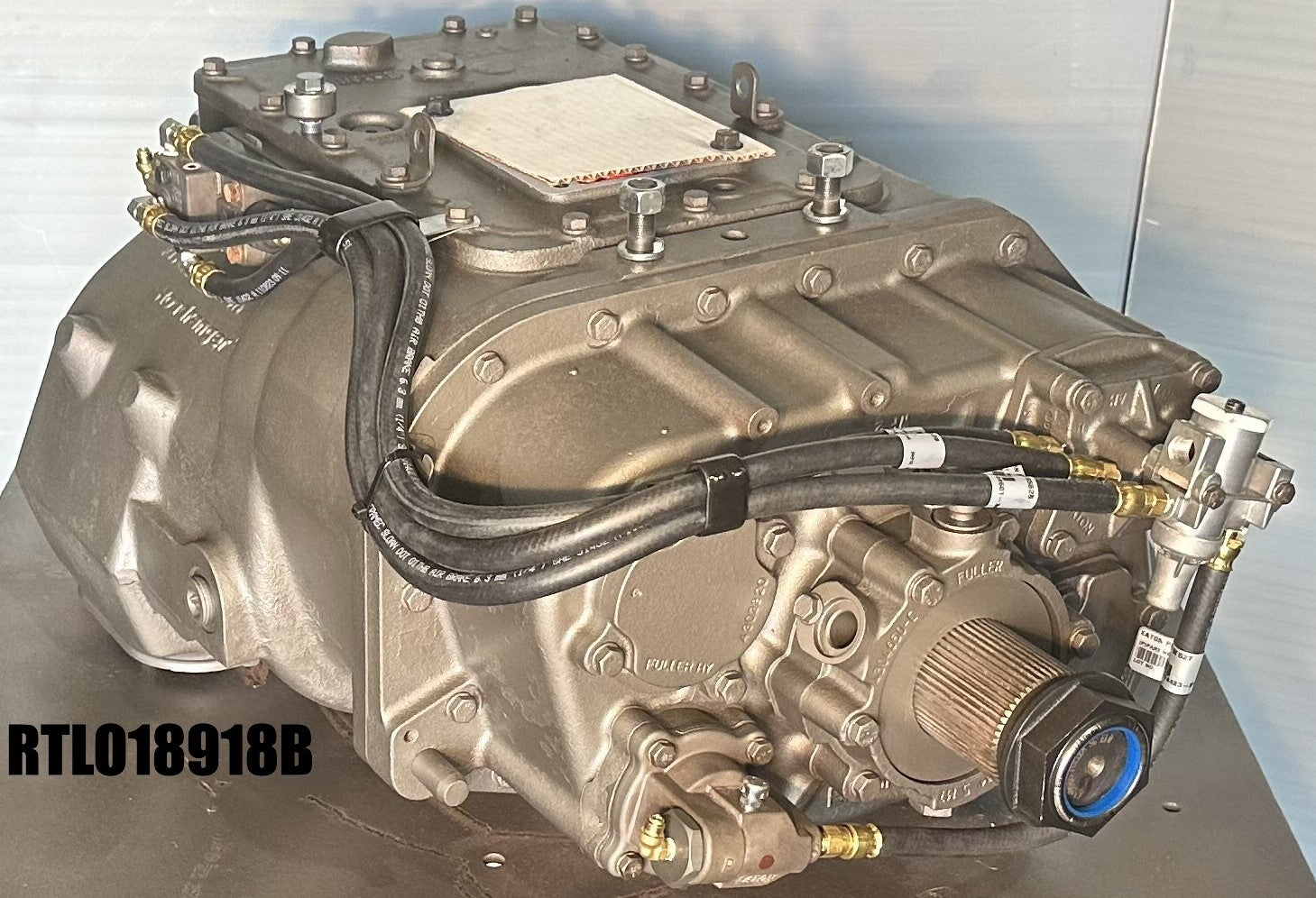 RTLO18918B | Eaton Fuller 18-Speed Roadranger Transmission | Reman