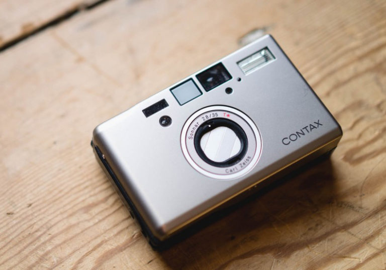 Contax T3 解像度と開放から使える立体感が素晴らしい最強コンパクト