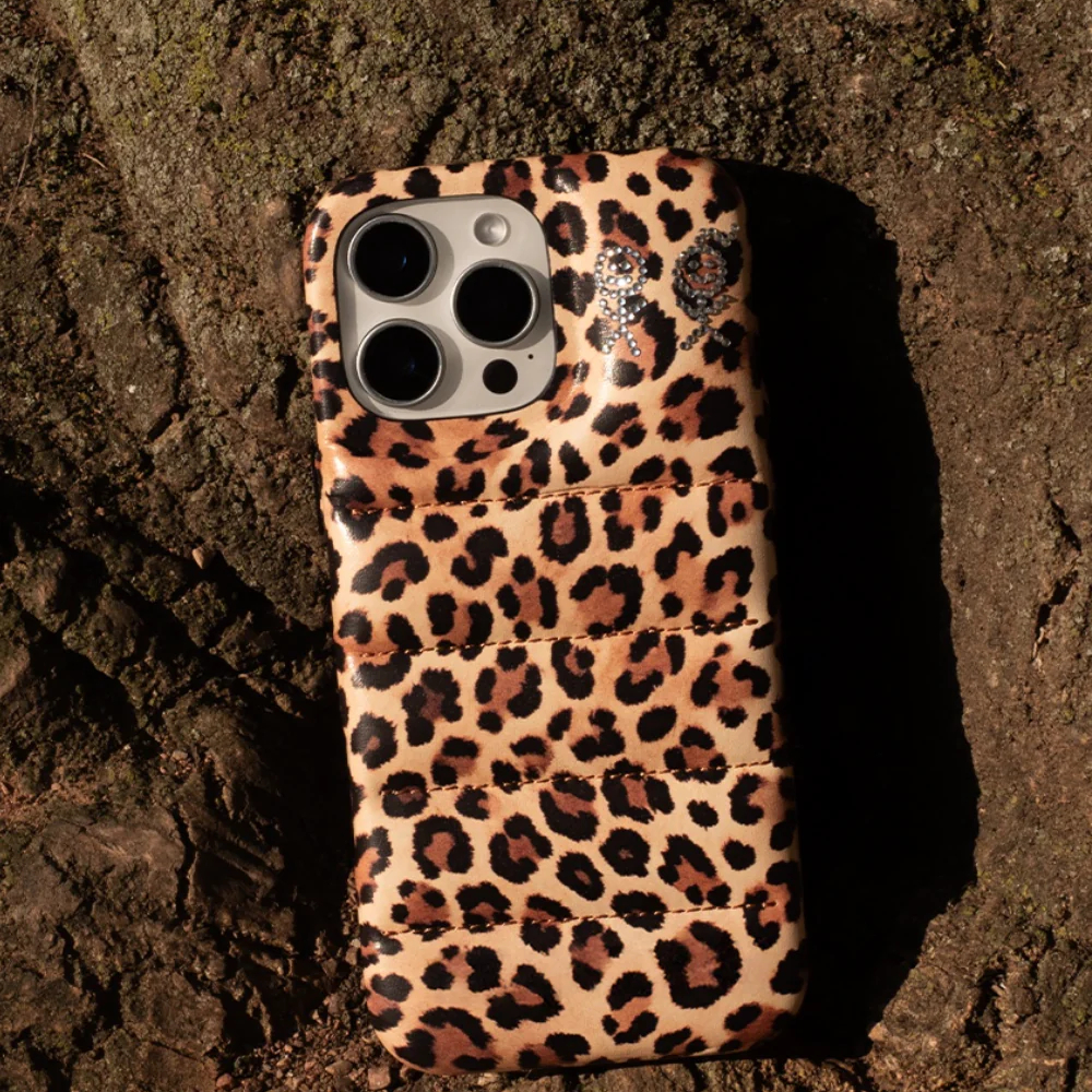 THE PUFFER CASE (LEOPARD) – UNiCASE