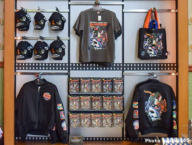 USJ】25周年を彩るスペシャルグッズ！E.T.やバックトゥーザ