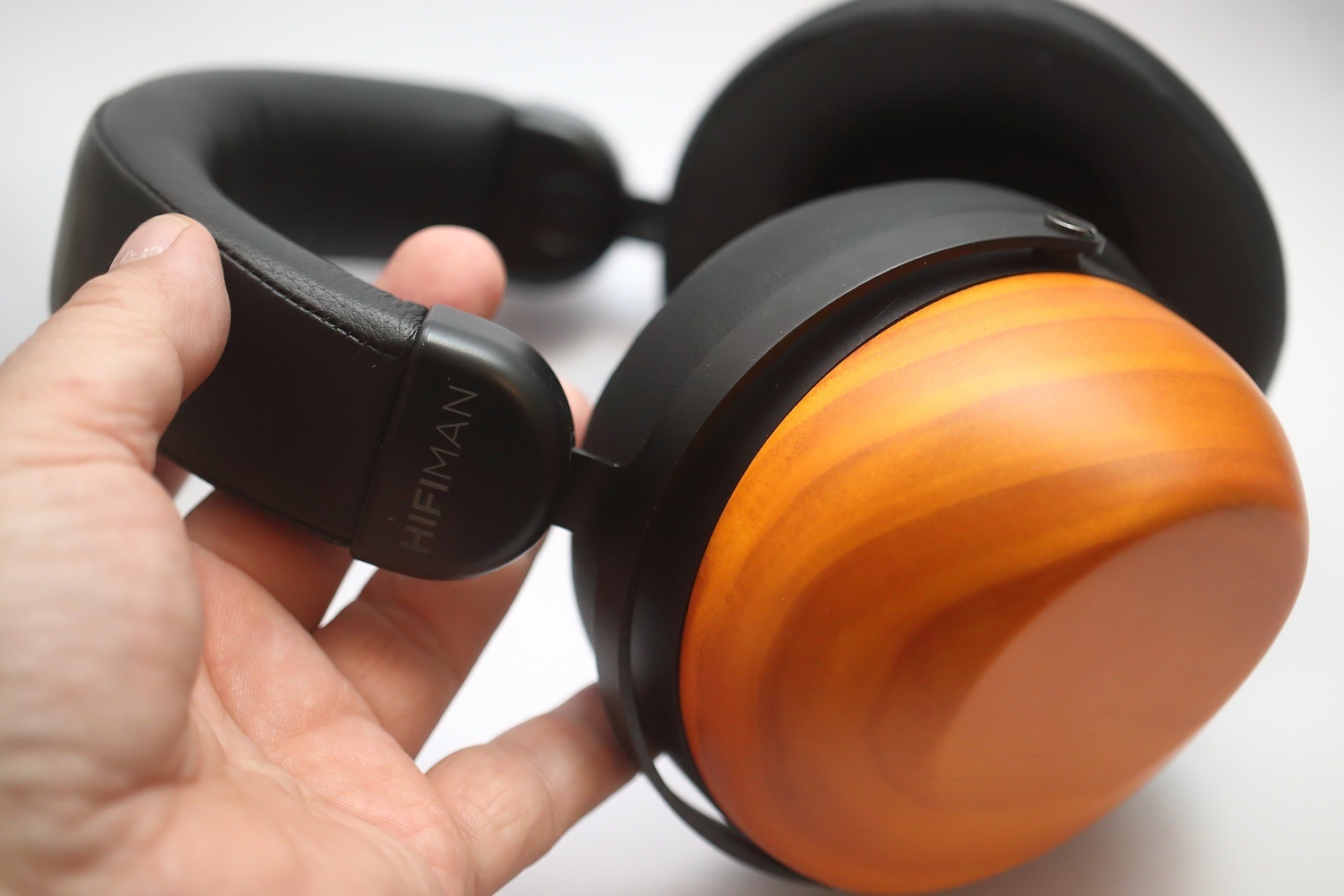 HIFIMANの新機軸ヘッドフォンHE-R10D (ダイナミックドライバー版