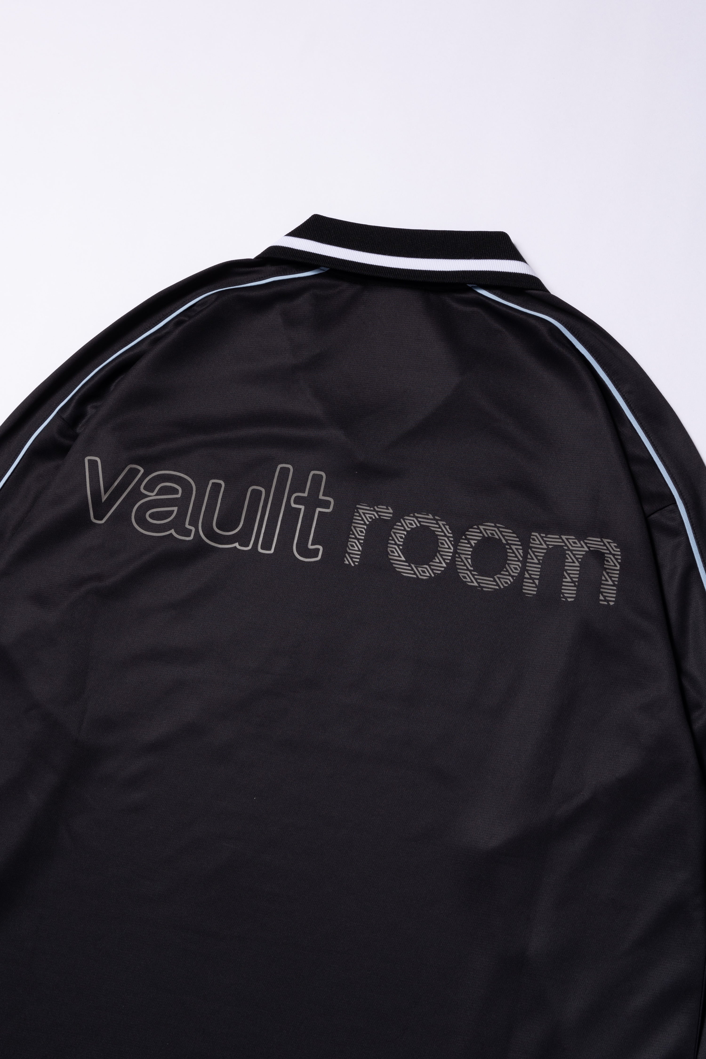 VR x UMBRO GAME SHIRT – VAULTROOM