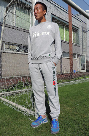 ATHLETA×ヴェルディ＞『ファミリースウェット』販売のお知らせ | 東京