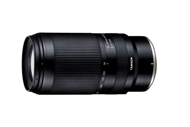 タムロン初の「ニコン Z マウントシステム」対応レンズ 手軽に望遠