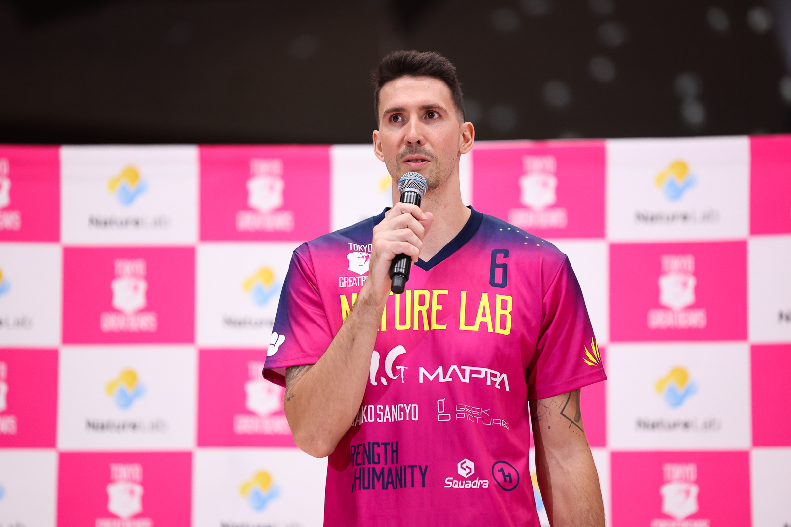 プレーオフ進出を目指す東京GB、ポルトガル代表の主将アレックス