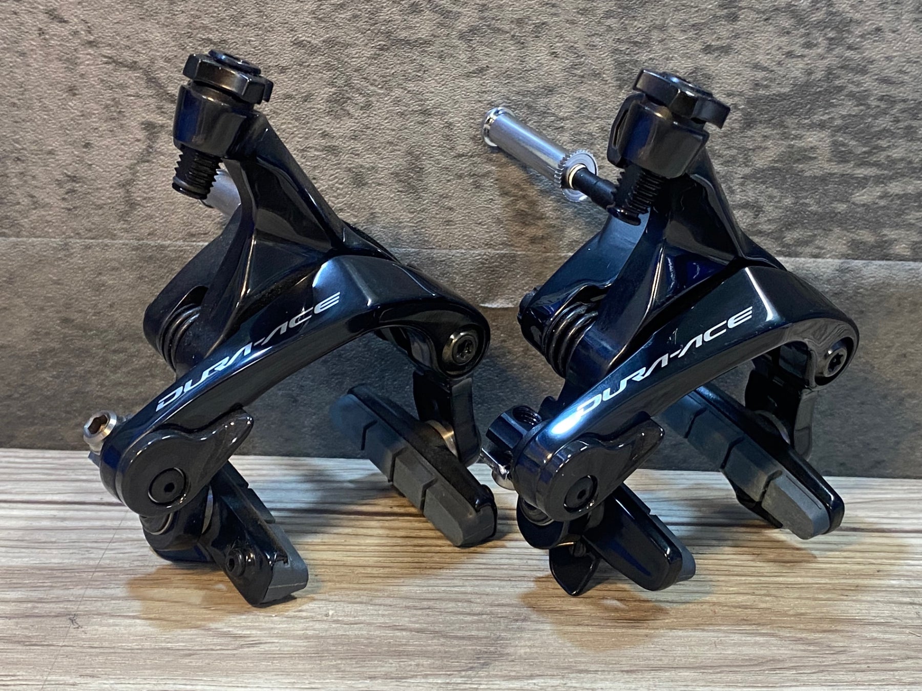 JU655 シマノ SHIMANO デュラエース DURA-ACE BR-R9100 キャリパー