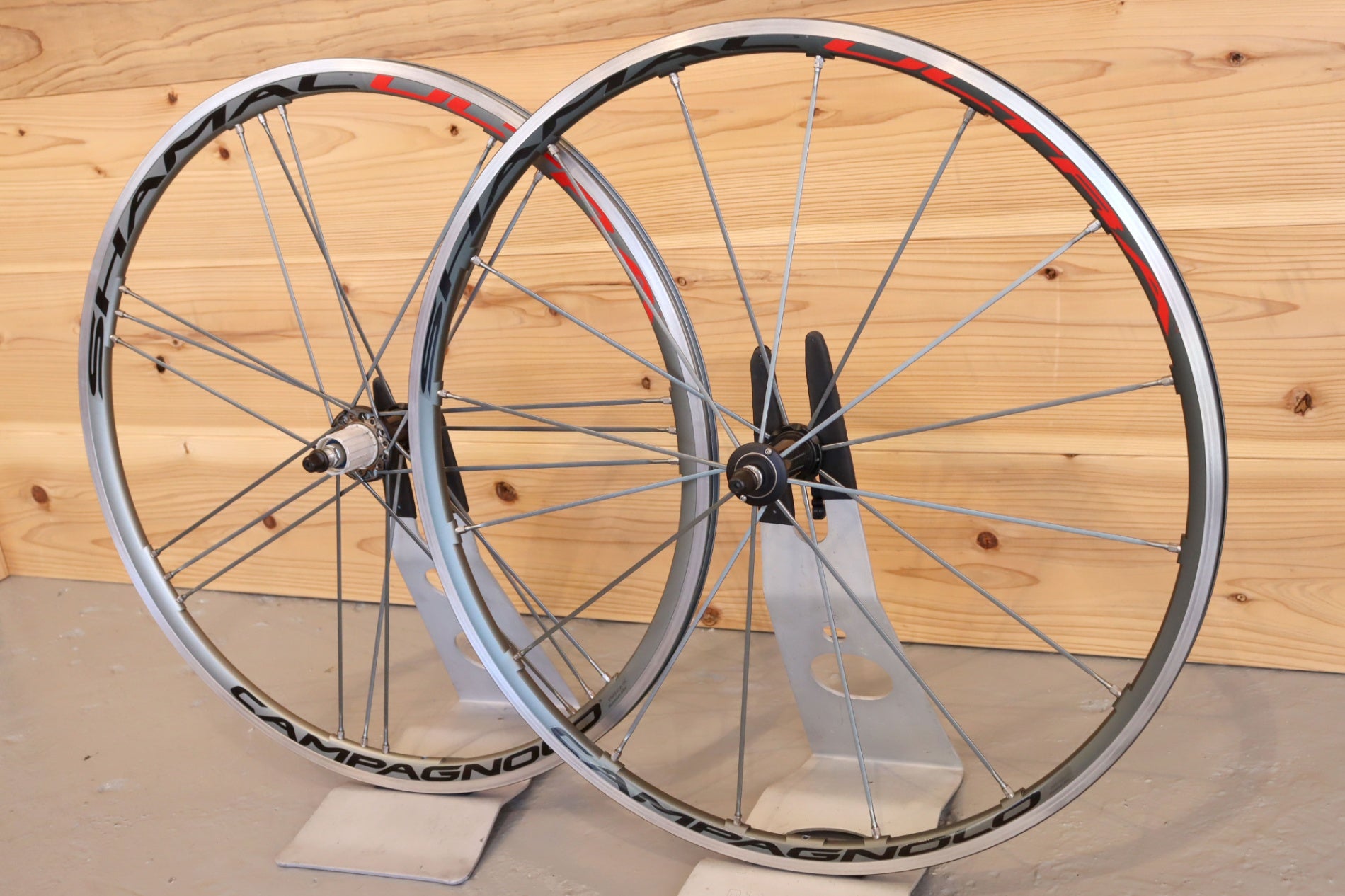 カンパニョーロ Campagnolo シャマルウルトラ チタンカラー SHAMAL