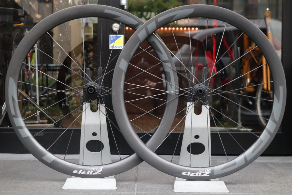 ジップ ZIPP 303S TUBELESS DISC カーボン チューブレス ディスク