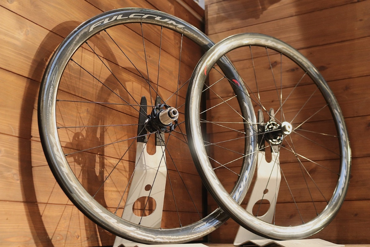 フルクラム FULCRUM レーシングクワトロ カーボン RACING QUATTRO