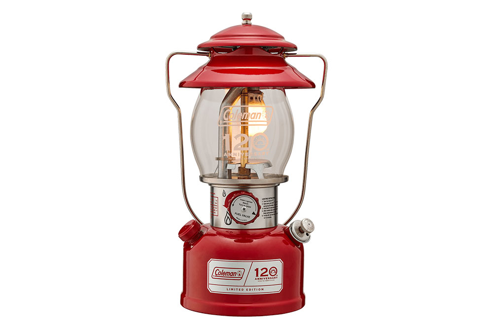 コールマンのシーズンズランタン、120周年の2021年は人気のコールマン
